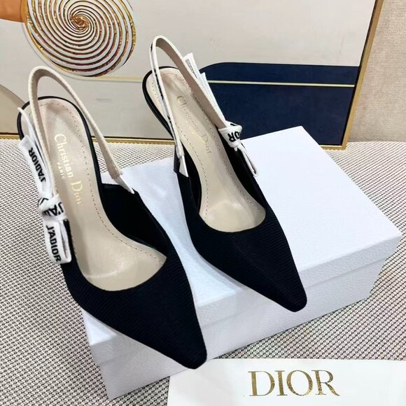Dior Black Patent Leather Slingback Heels - Picture 6 of 9